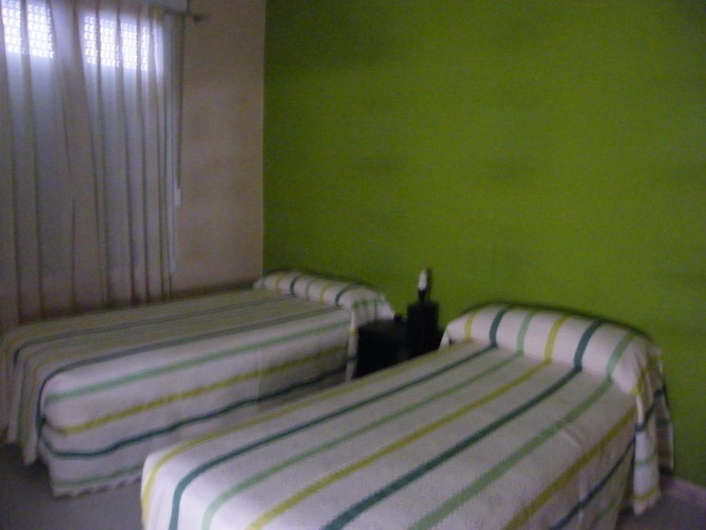 Pension Corona Saragossa Pokój zdjęcie